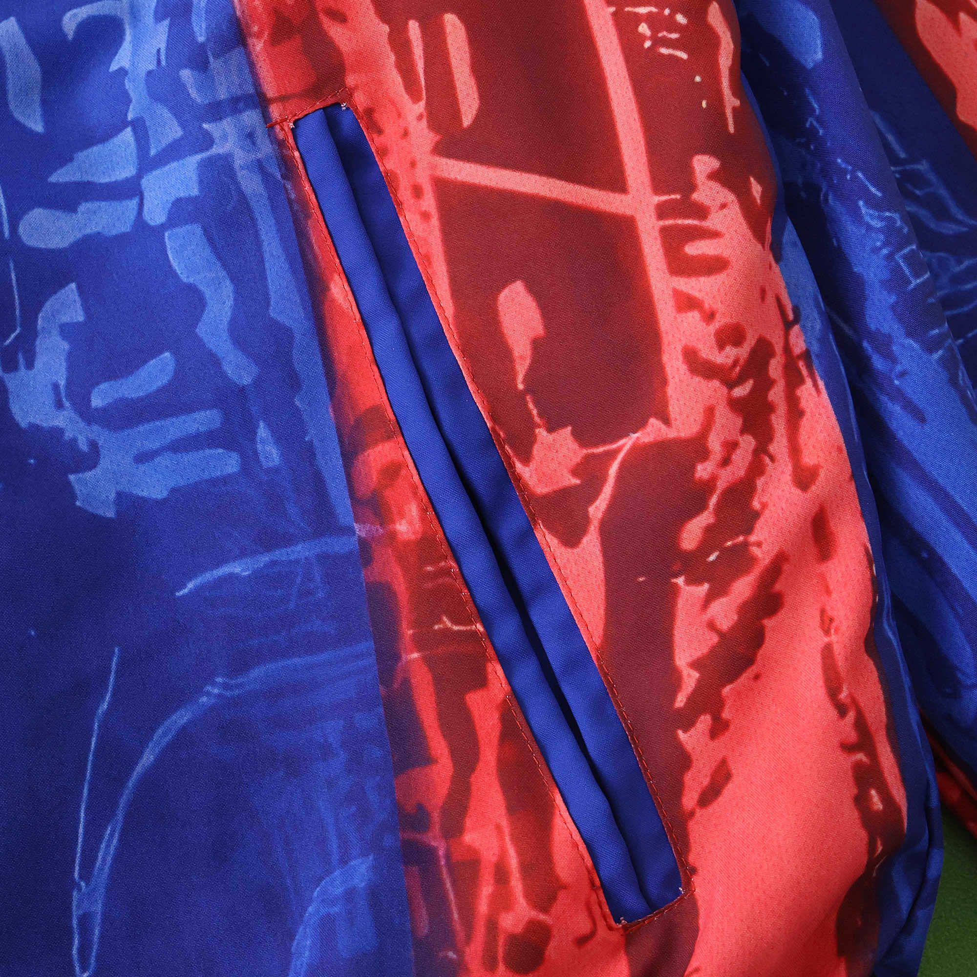 Barcelona 'Graffiti' - Reversible Jacket