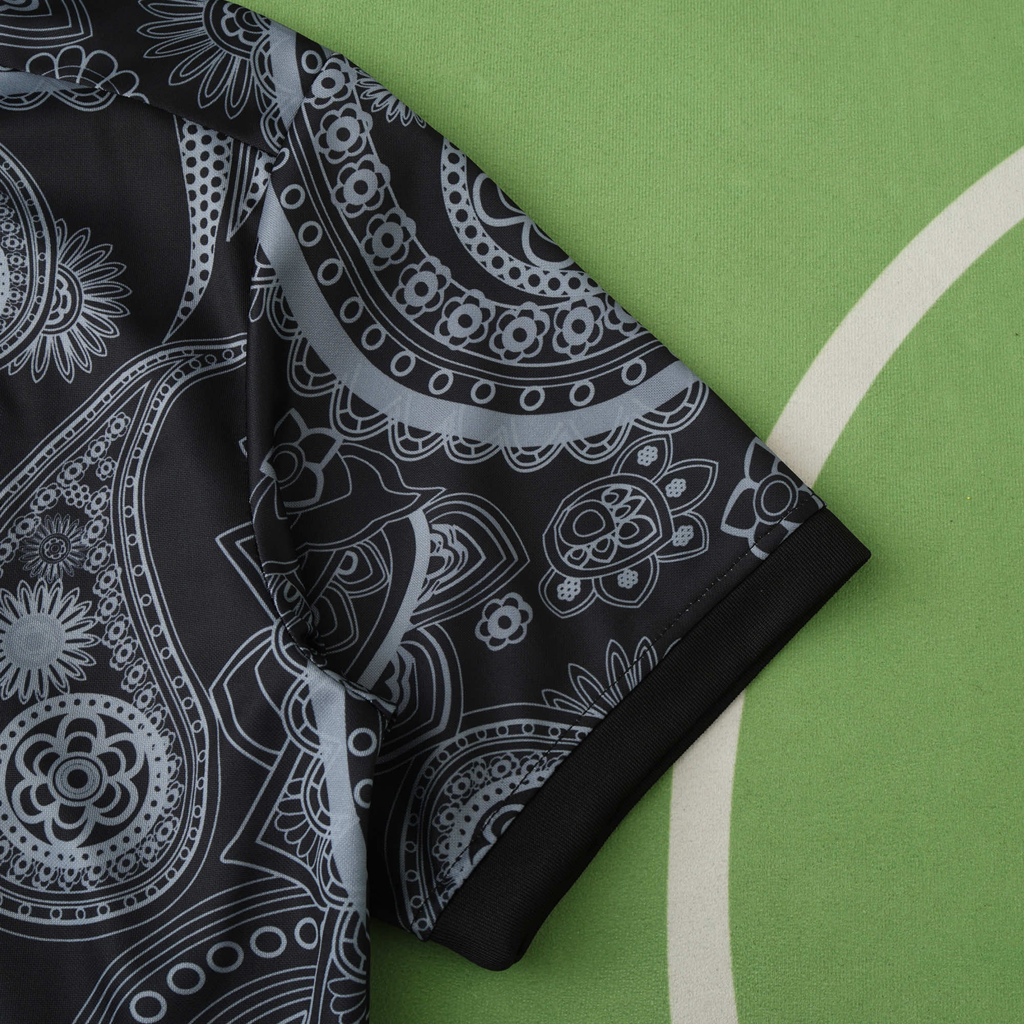 Barcelona 'Paisley'