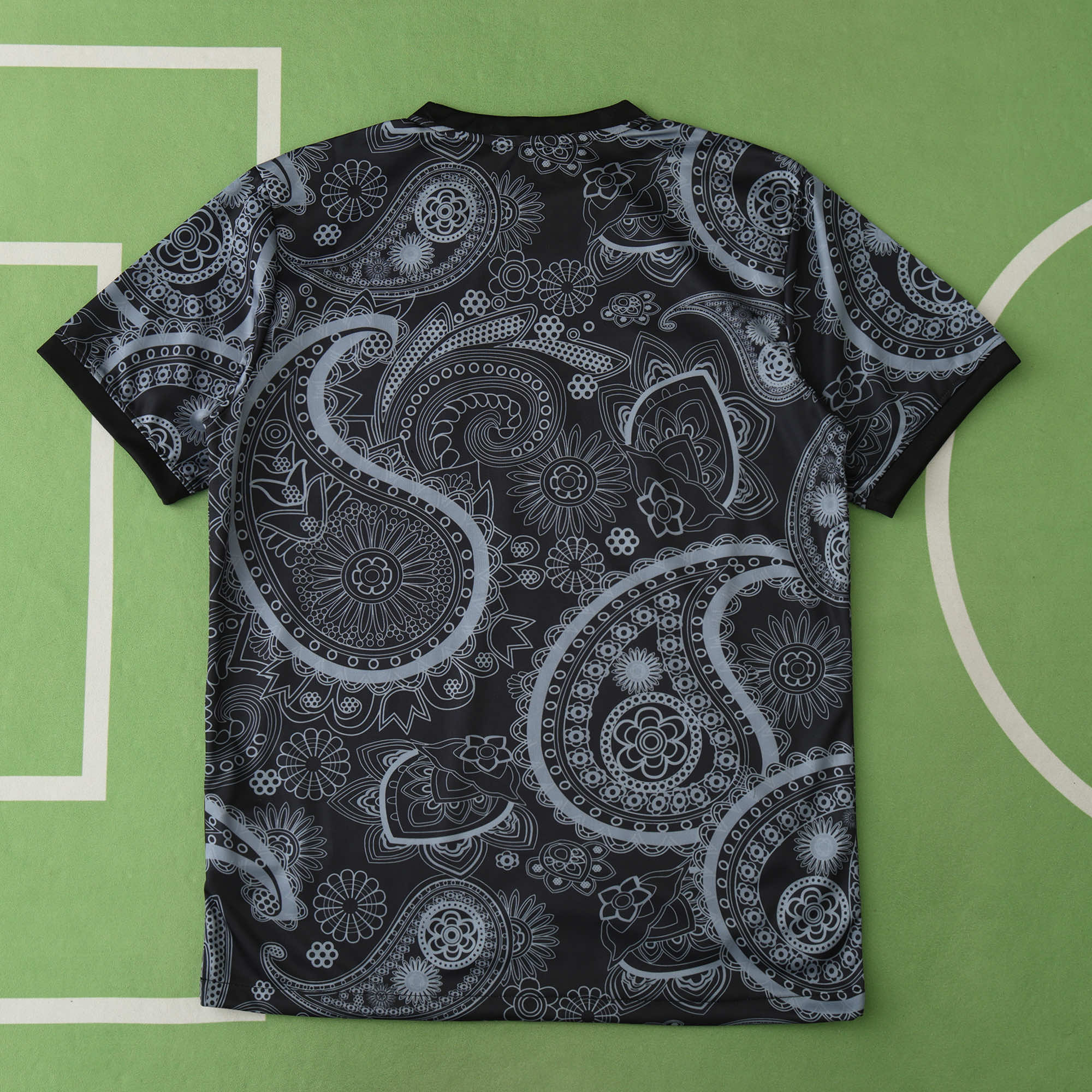 Barcelona 'Paisley'