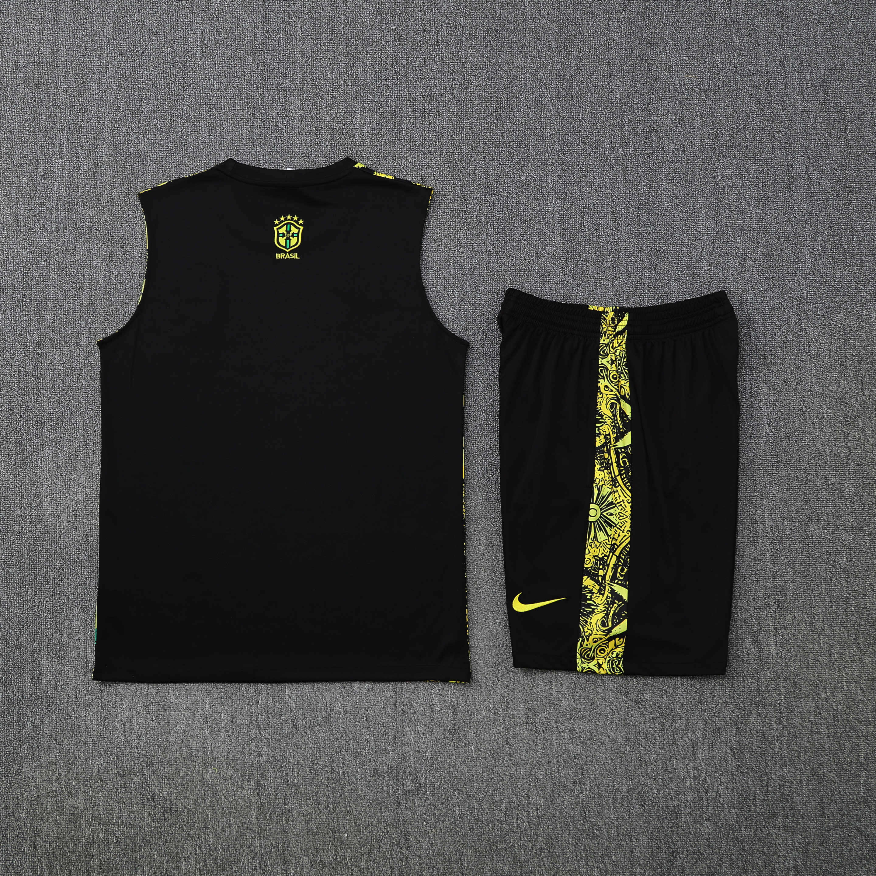 Brazil 'Cristo Yellow' - Tank Top