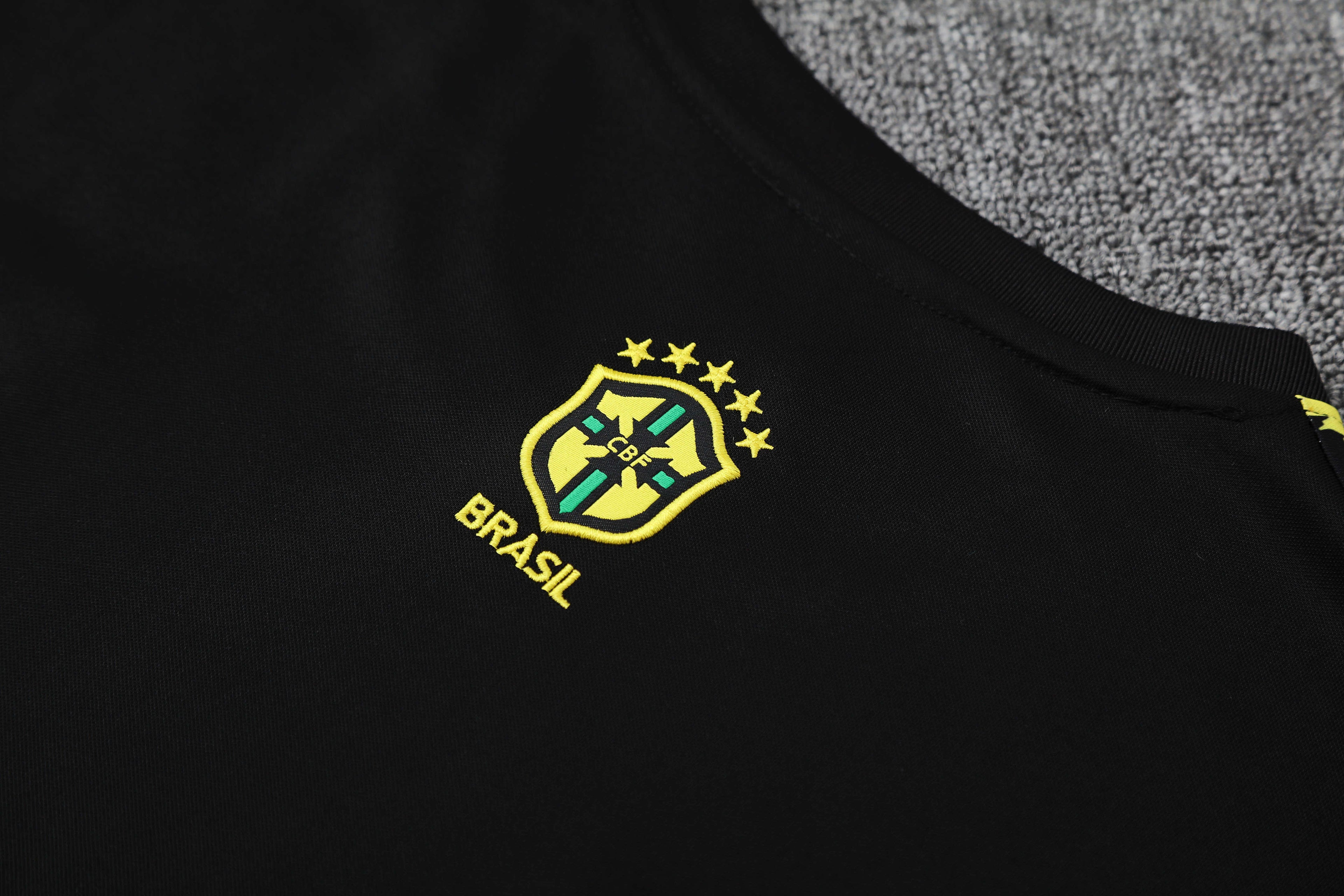 Brazil 'Cristo Yellow' - Tank Top