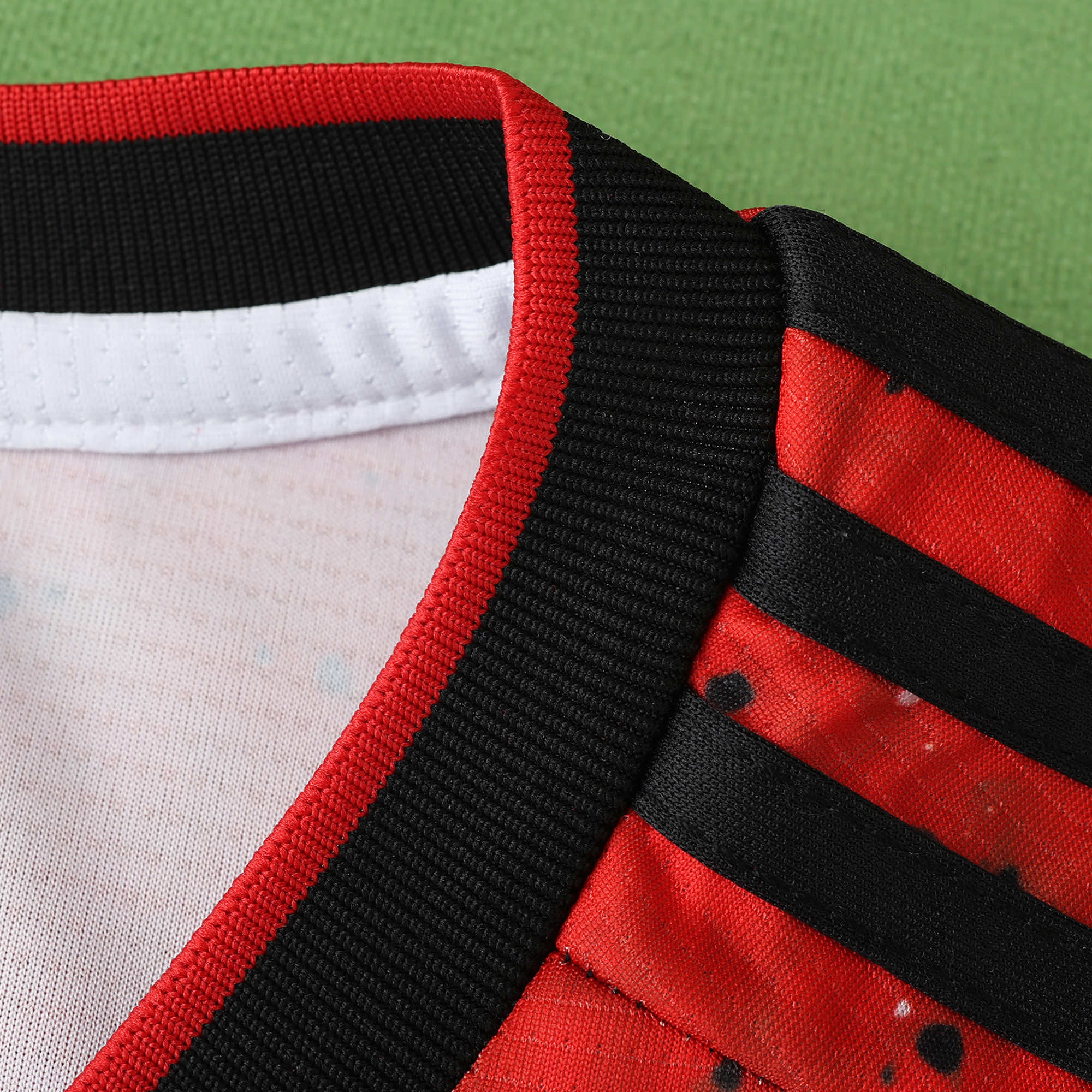 Japan 'Dual Blade Warrior'