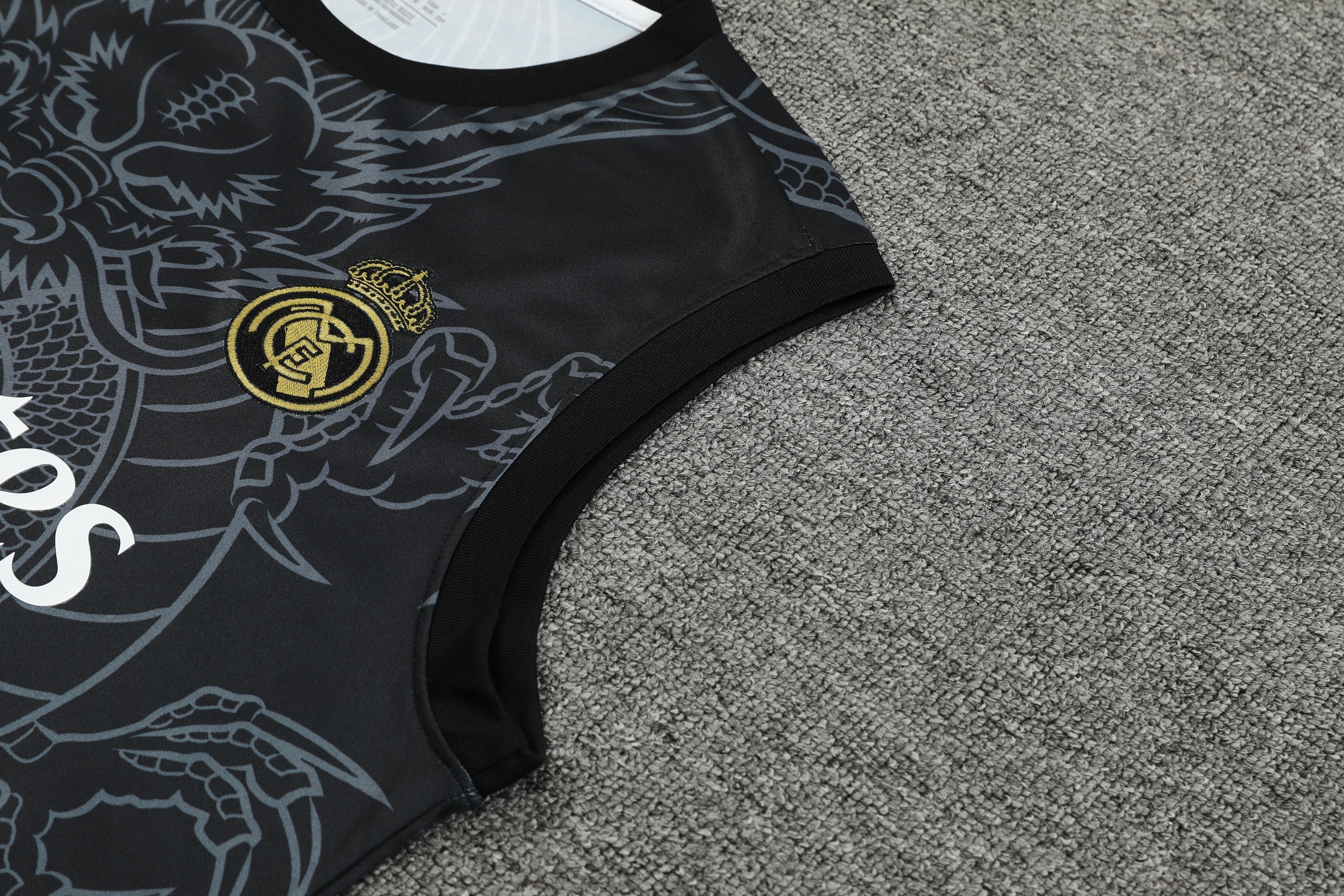 Real Madrid 'Black Dragon' - Tank Top